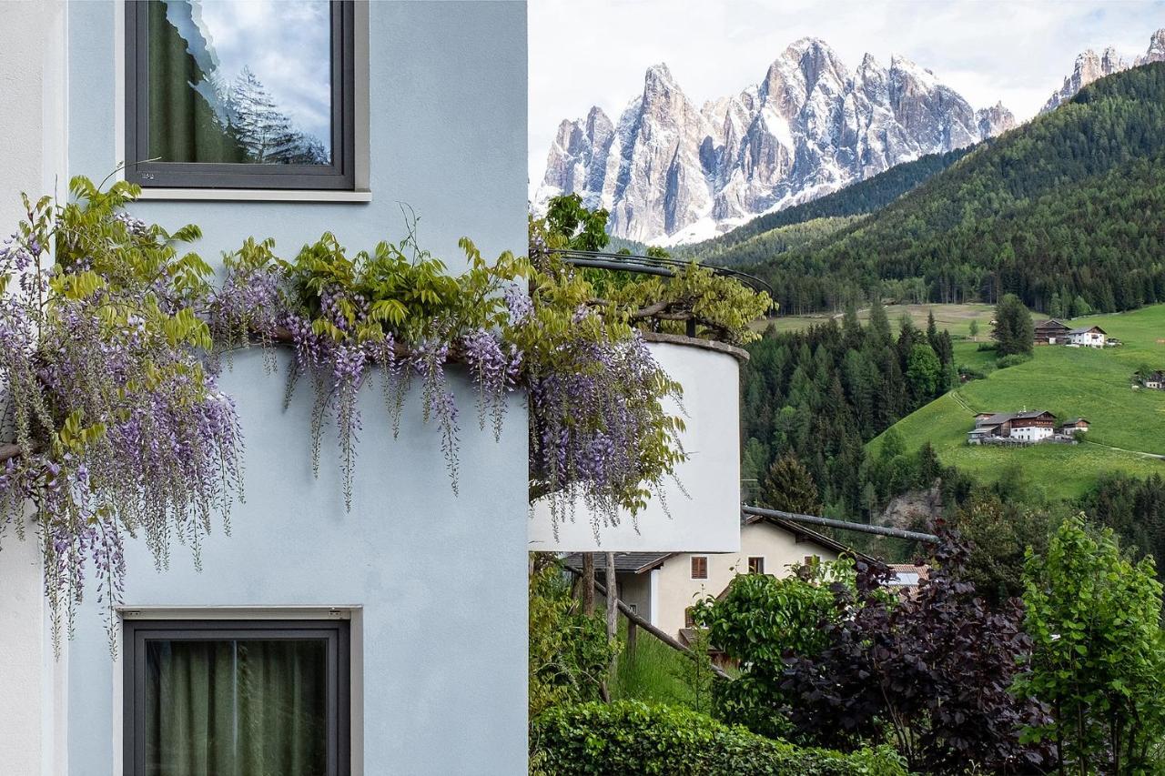 Art Apartment Schatzer Funes  Exteriér fotografie